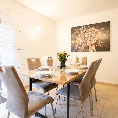 Familie Taeubert Apartamento *